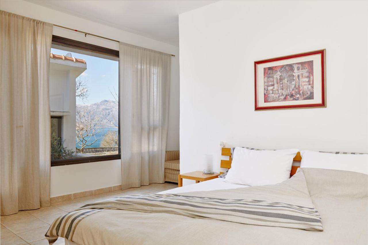 קוטור Villa Biskupovic With Stunning Views מראה חיצוני תמונה